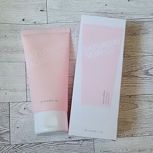 Saturday Skin Rise And Shine Gentle Cleanser
